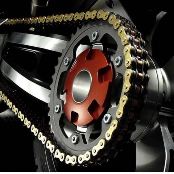 Clean Motorcycle Chain: Step-by-Step Guide for Maintenance